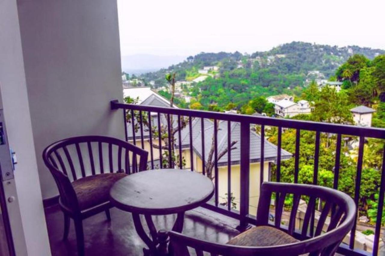 Medhani Kandy Exterior foto