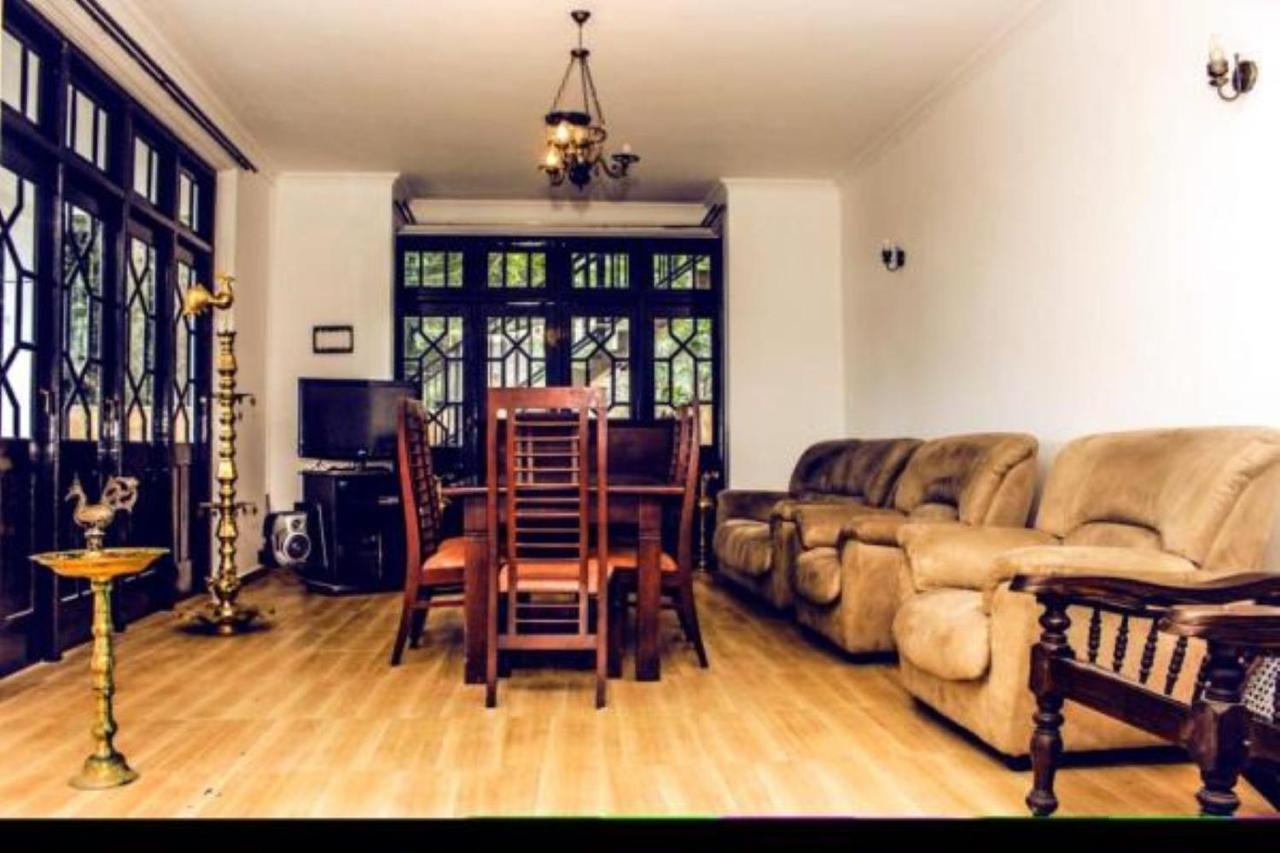 Medhani Kandy Exterior foto